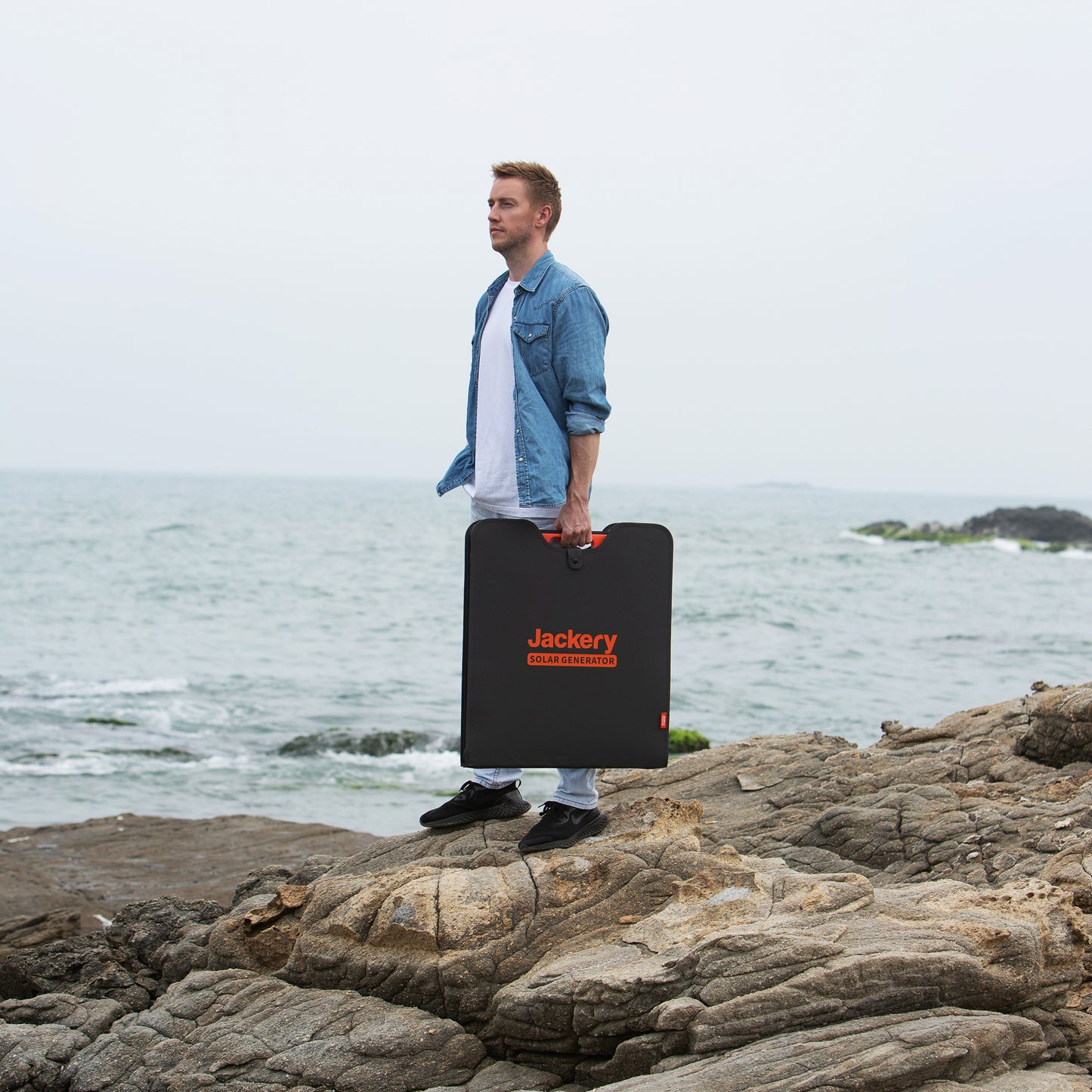 Jackery SolarSaga 200W Portable Solar Panel
